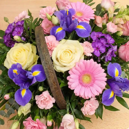 Sympathy Basket Country Mix